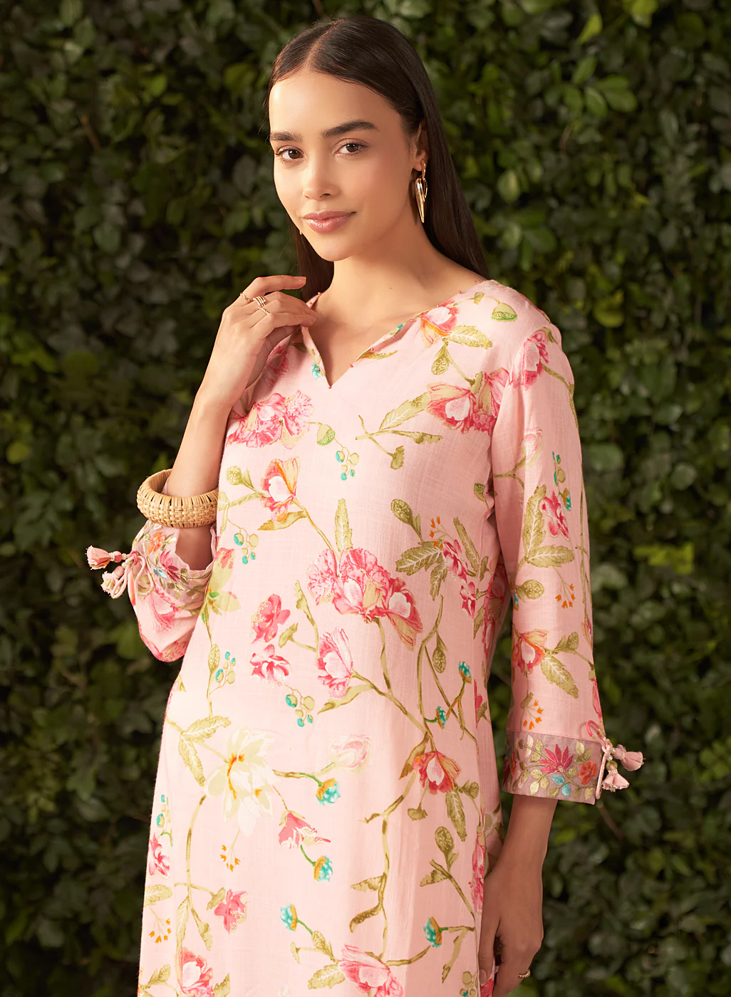 floral embroidered straight kurta floral embroidered straight kurta