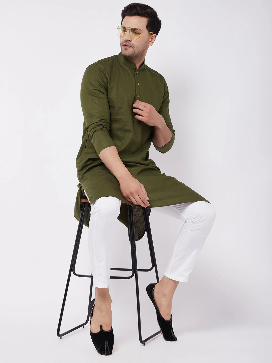 men's mehendi green solid cotton blend kurta and white pyjama set men's mehendi green solid cotton blend kurta and white pyjama set